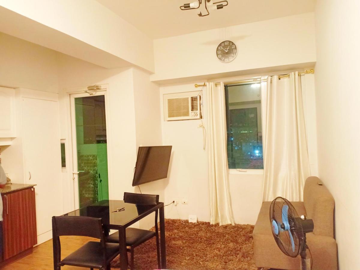 Staycation In Alabang Manila Exterior photo